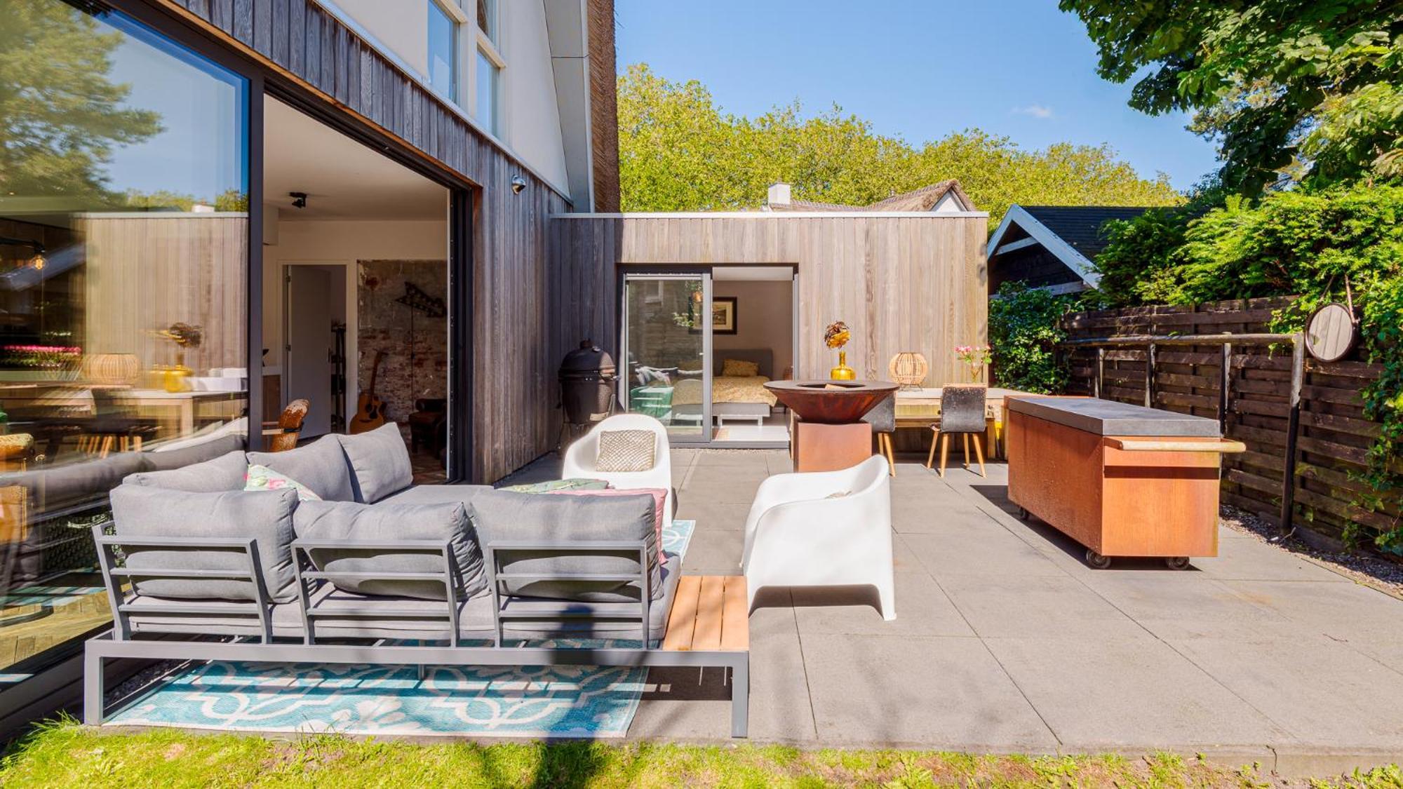 Emma'S Atelier Bed & Breakfast Bergen Exterior photo